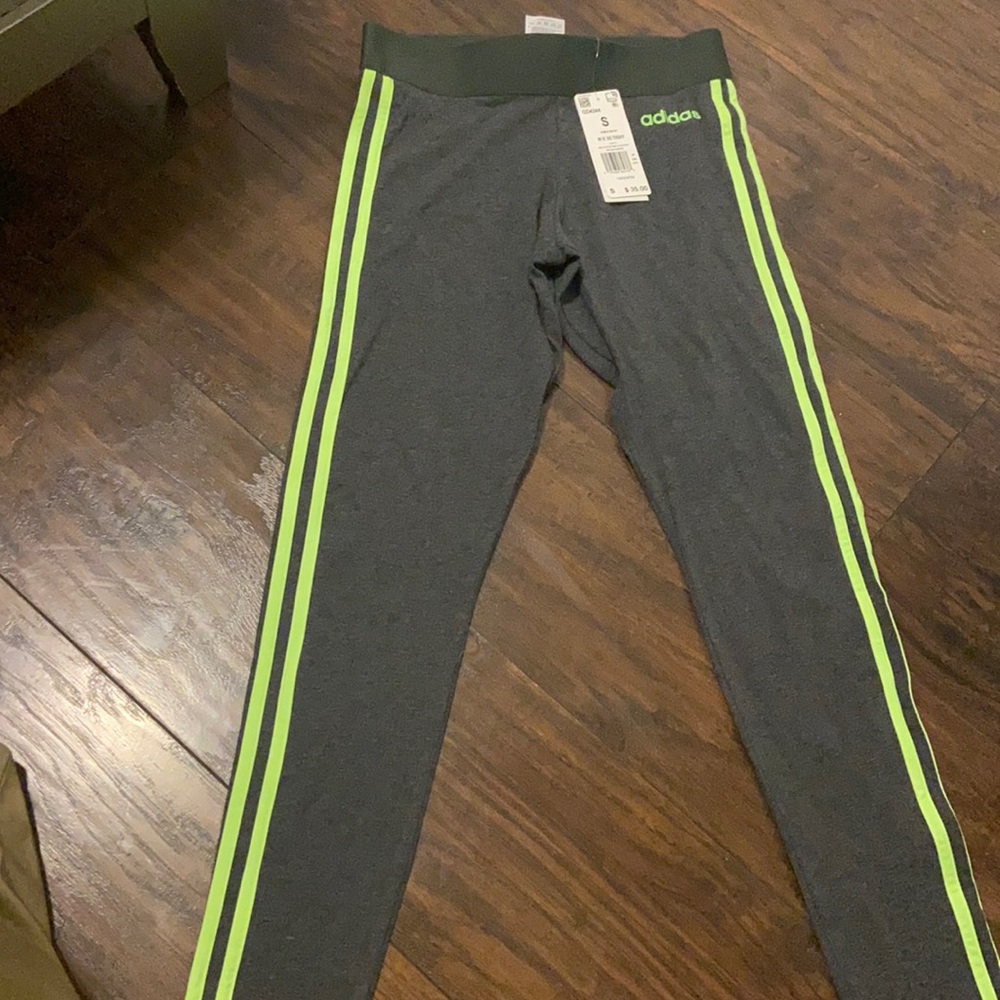 Adidas 3 stripe leggings